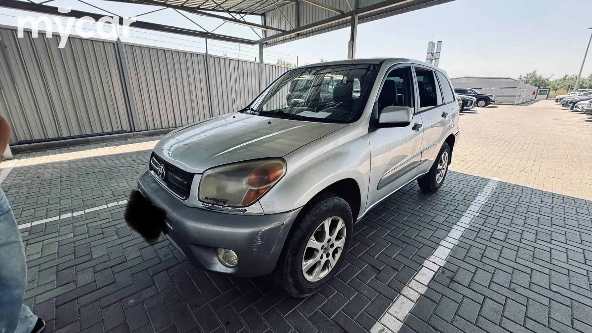 Toyota RAV4, 2004