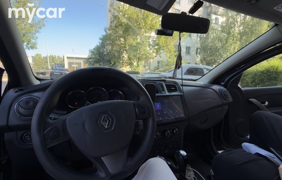 Renault Logan 2016