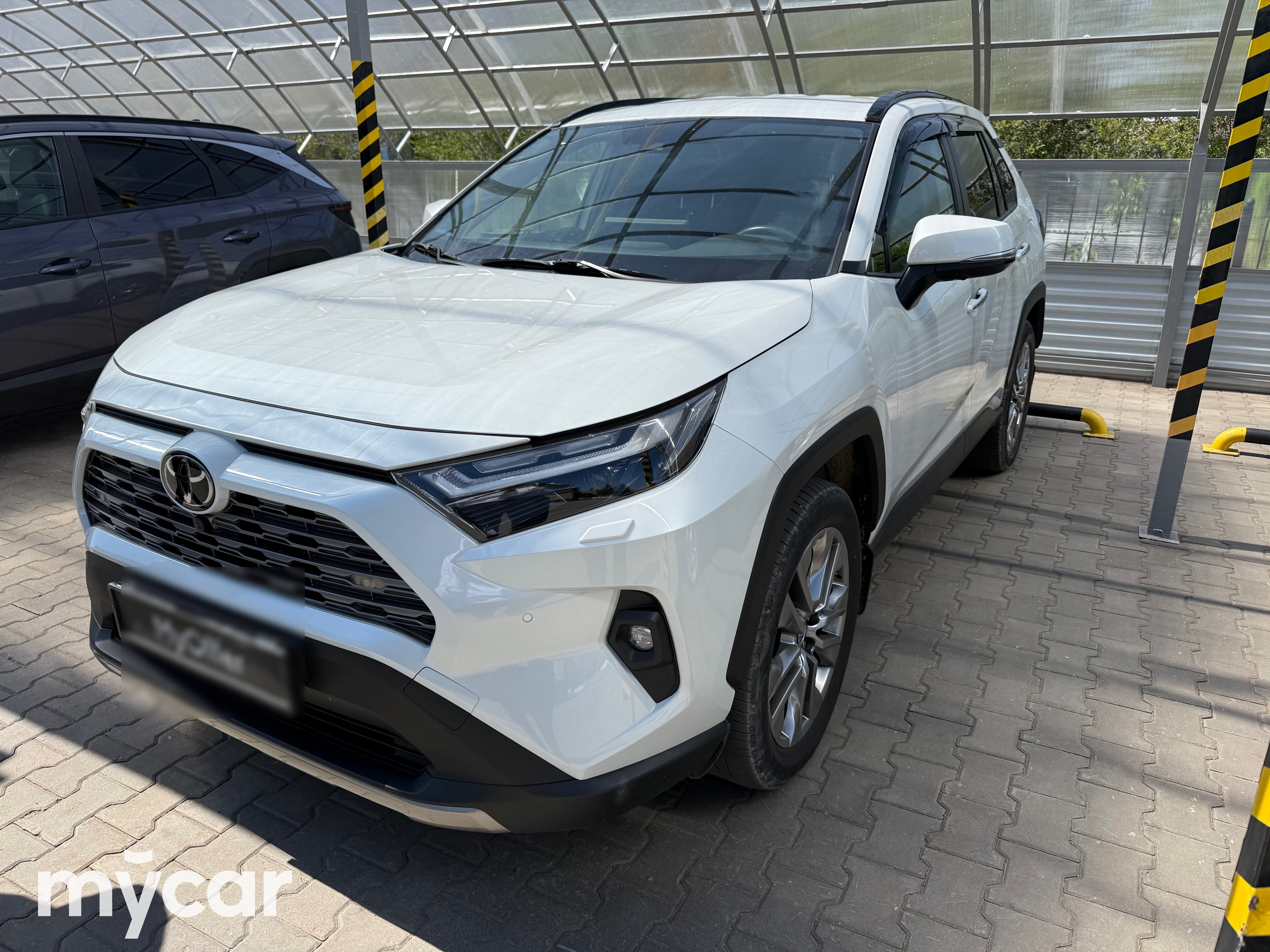 Toyota RAV4 2024