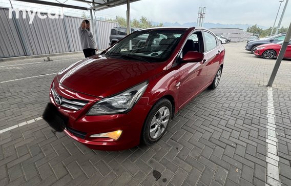 Hyundai Solaris 2015