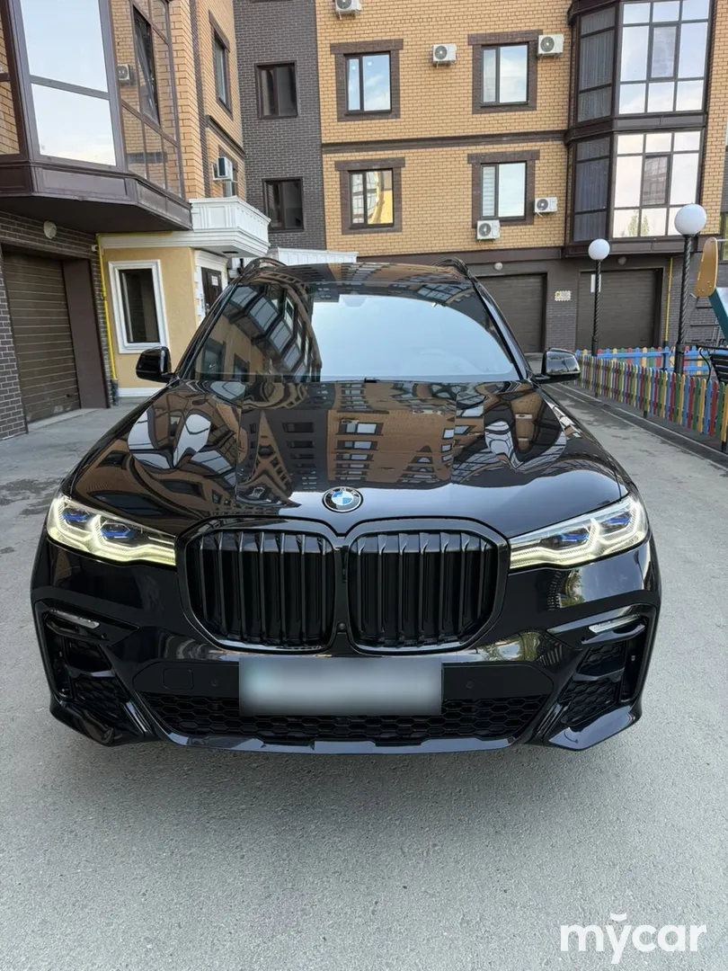 BMW X7, 2021
