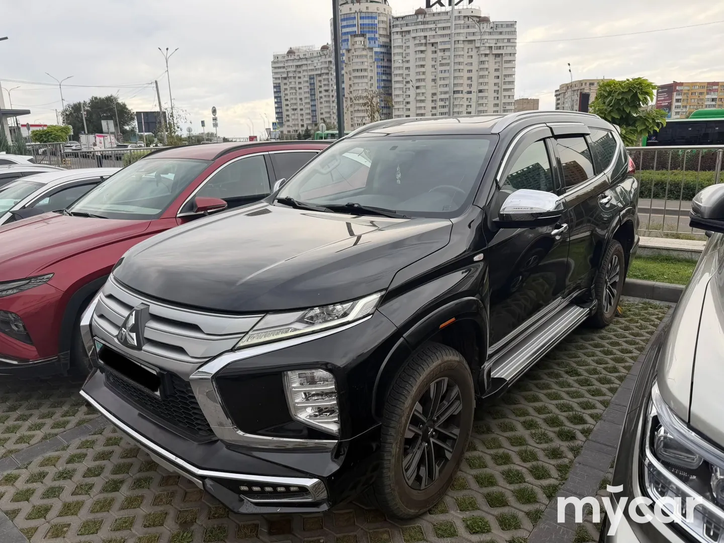 Mitsubishi Montero Sport, 2022