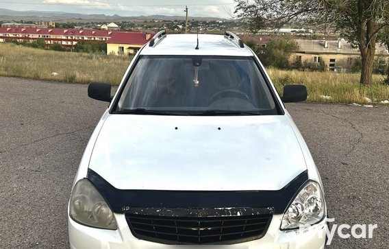 LADA Priora 2012