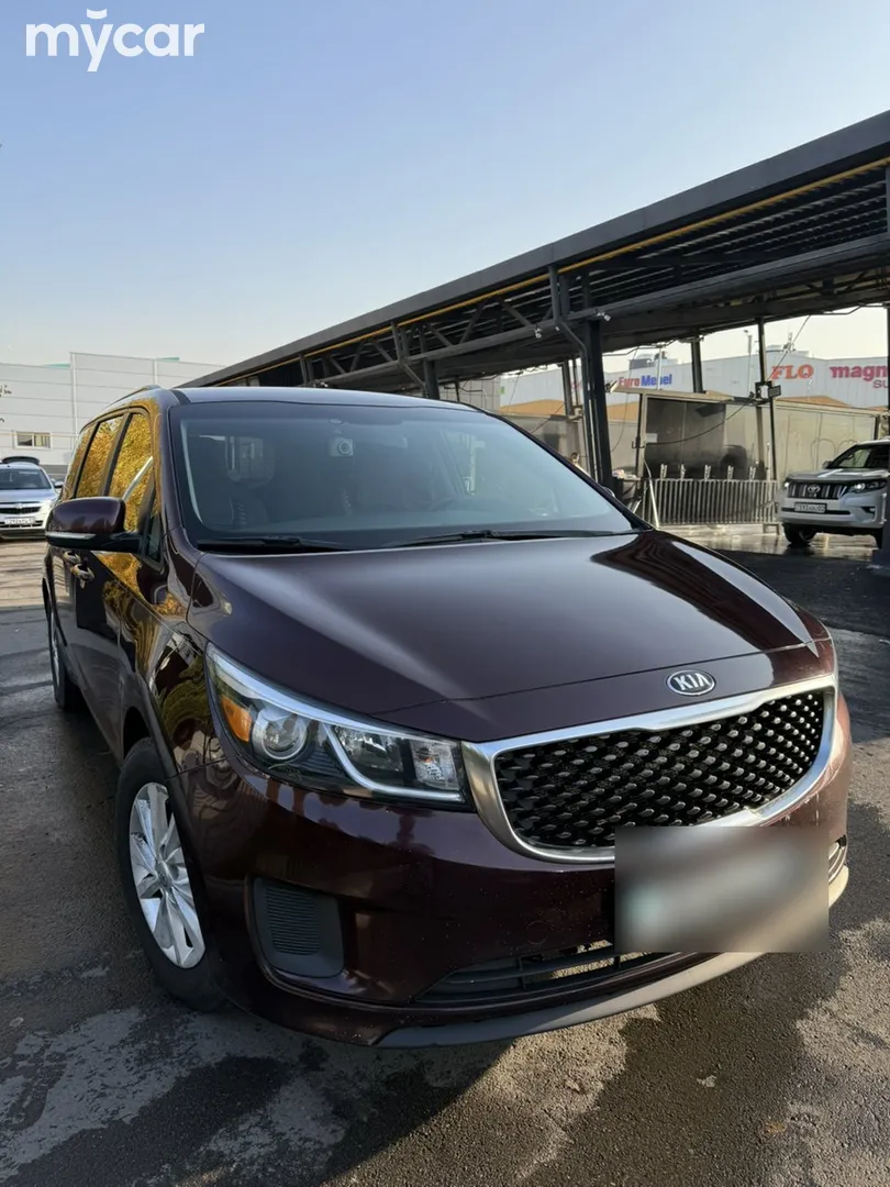 Kia Sedona, 2015