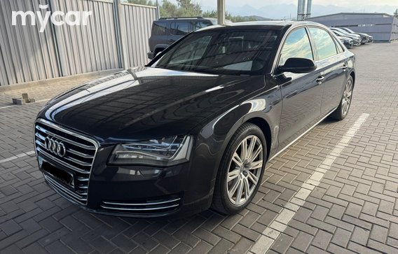 Audi A8 2011
