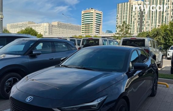 Changan UNI-V 2024