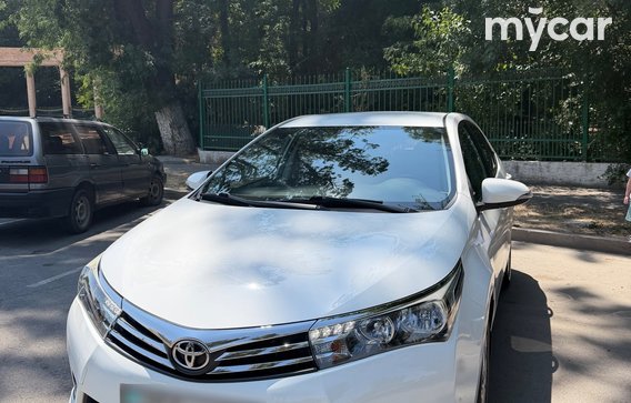 Toyota Corolla 2015