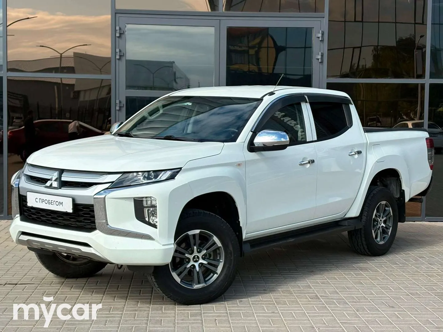 Mitsubishi L200, 2023