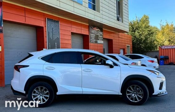 Lexus NX 2017