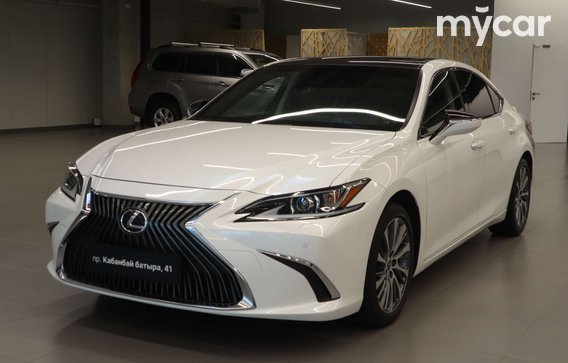 Lexus ES 2020