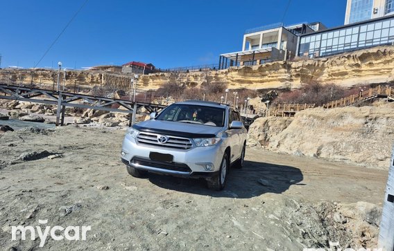 Toyota Highlander 2013