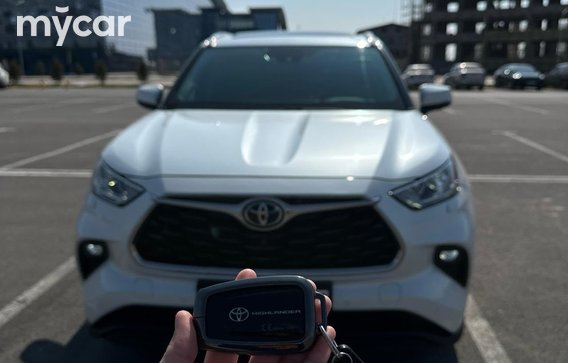 Toyota Highlander 2022