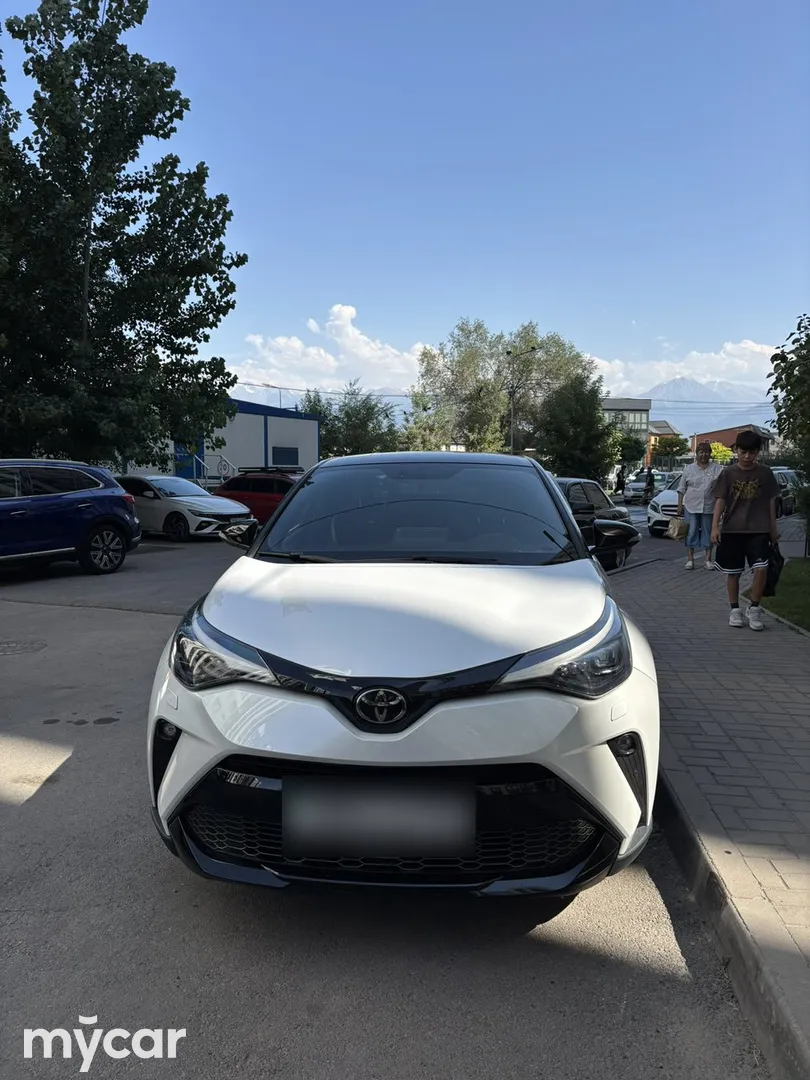 Toyota C-HR, 2023