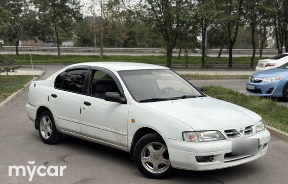 Nissan Primera 1999