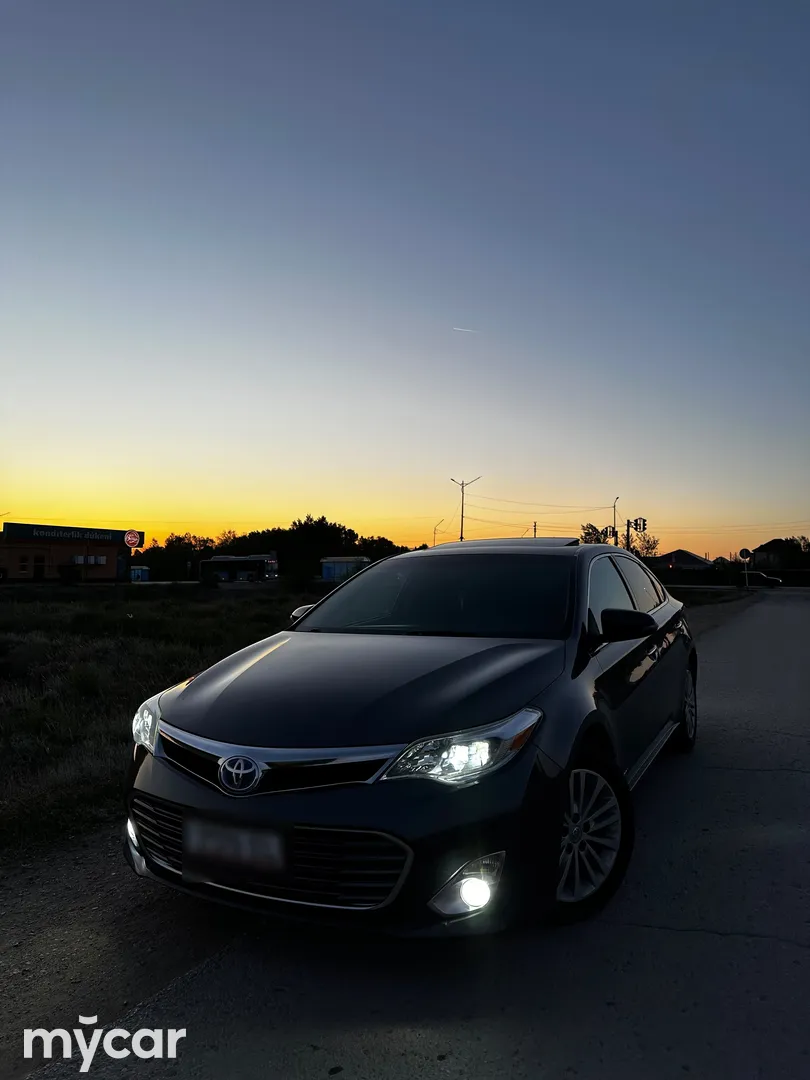Toyota Avalon, 2013