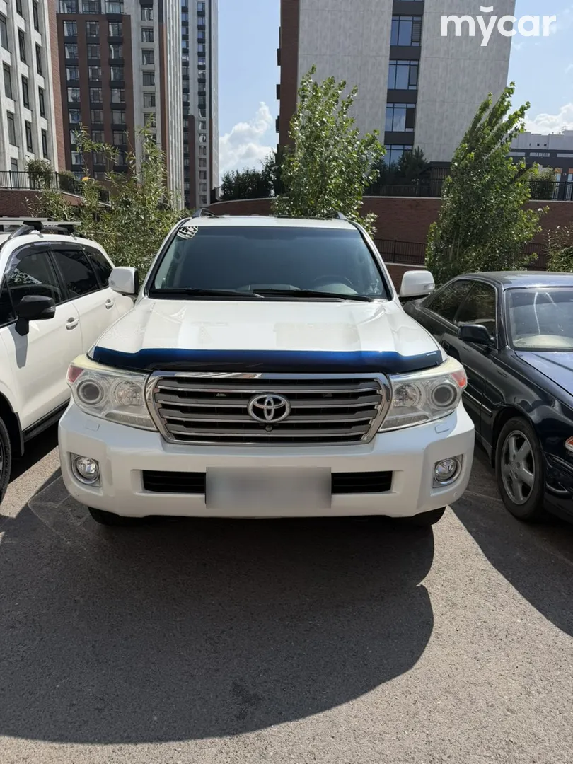 Toyota Land Cruiser, 2012