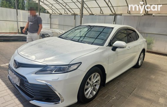 Toyota Camry 2023