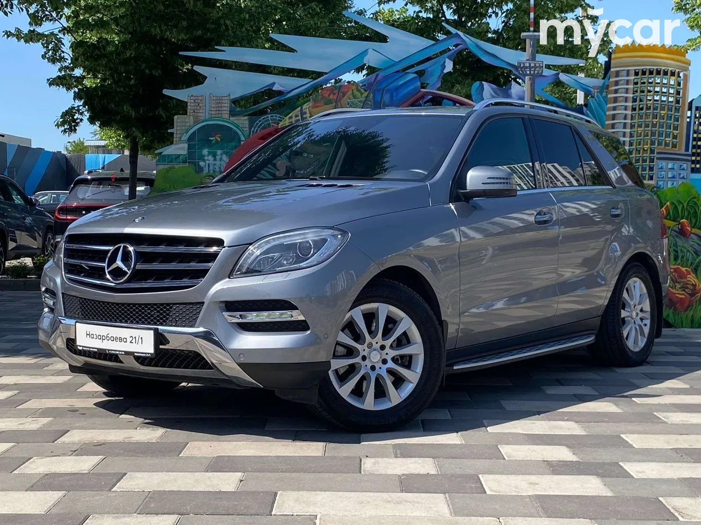 Mercedes-Benz M-Class, 2012