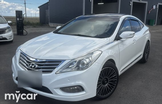 Hyundai Grandeur 2011