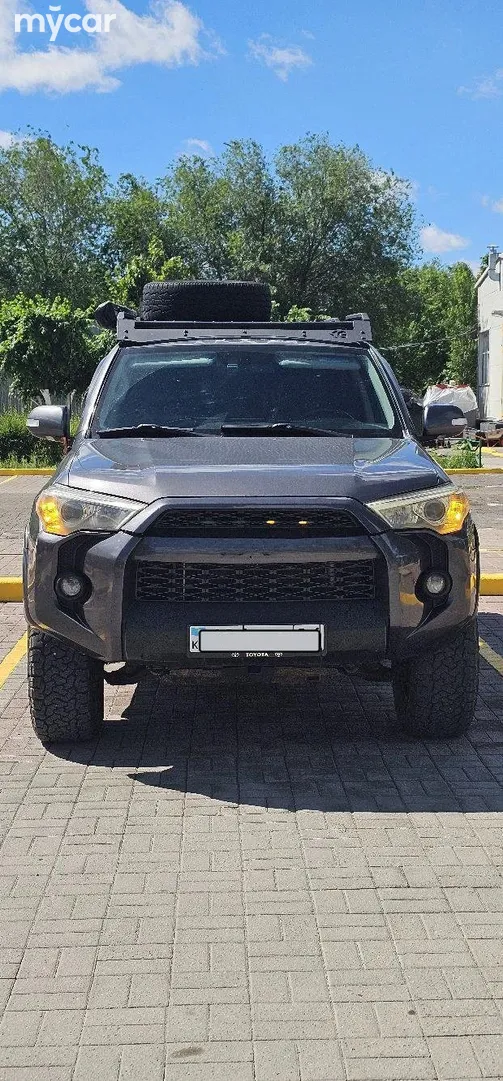 Toyota 4Runner, 2013
