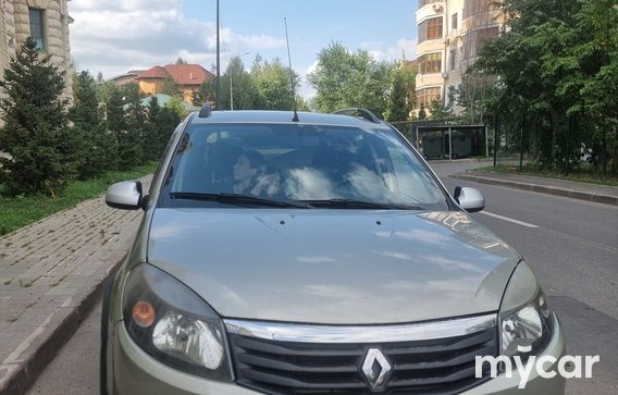 Renault Sandero 2014