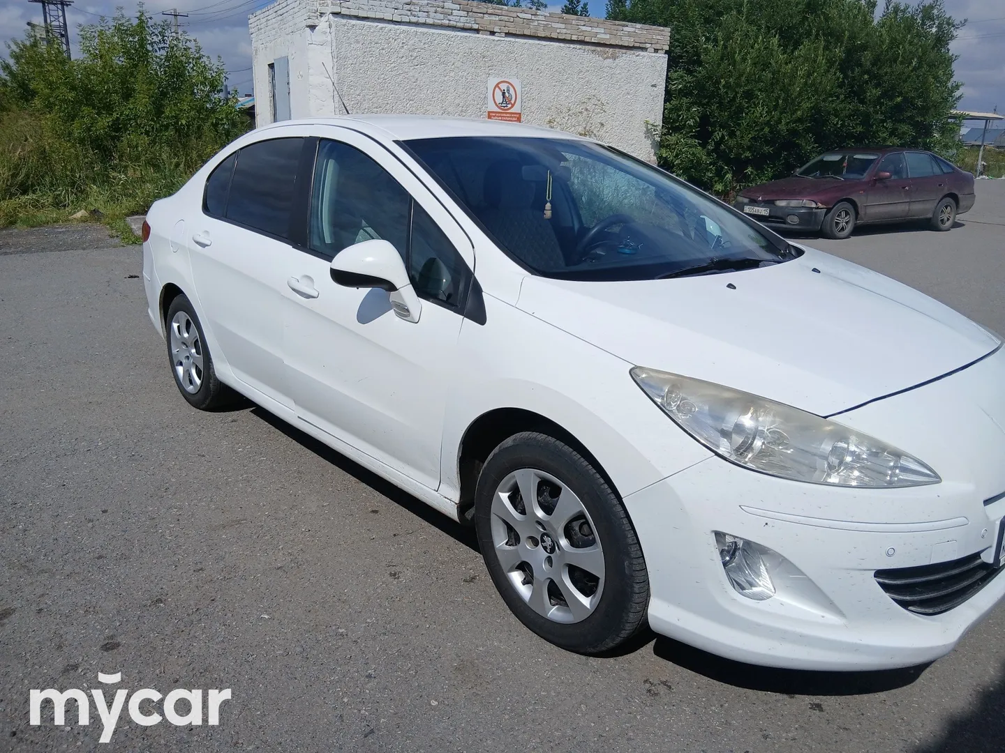 Peugeot 408, 2012