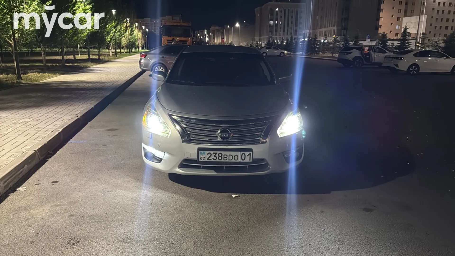 Nissan Altima, 2013