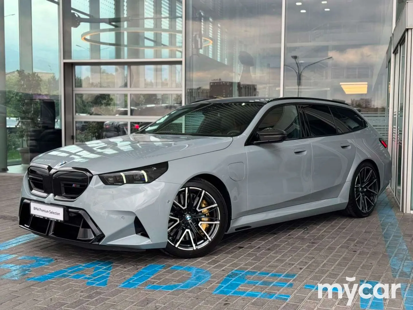 BMW M5, 2025