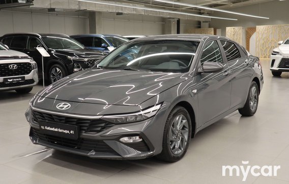 Hyundai Elantra 2024