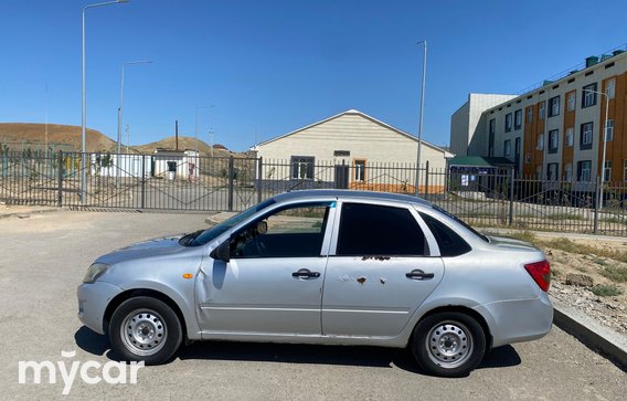 LADA Granta 2012