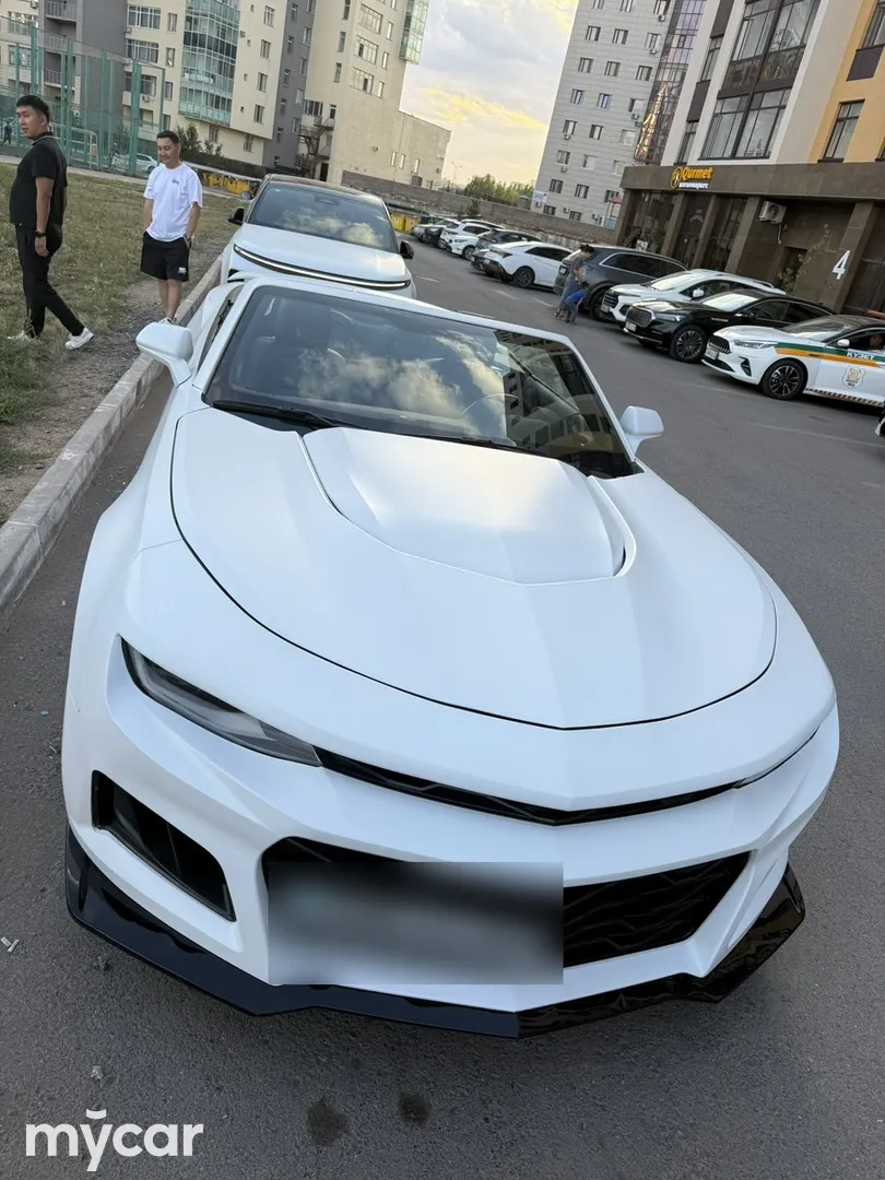 Chevrolet Camaro, 2023