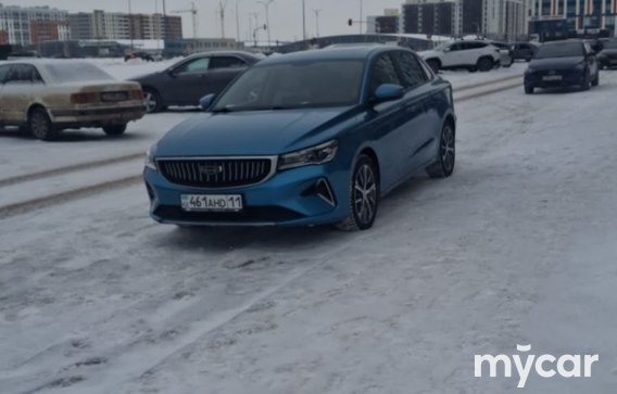Geely Emgrand 2023