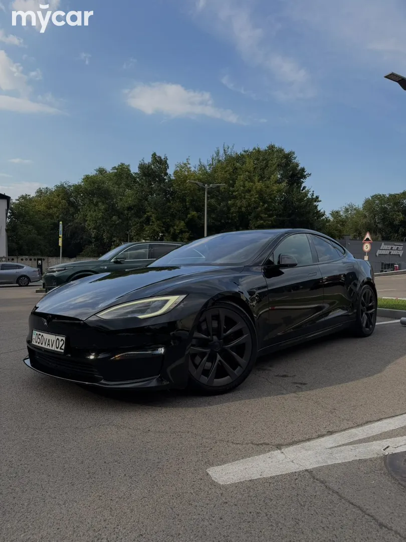Tesla Model S, 2021