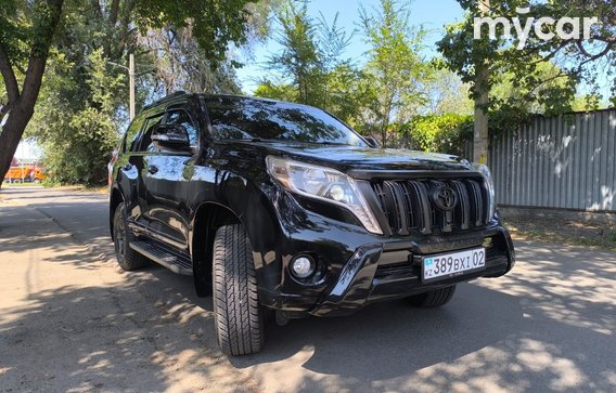 Toyota Land Cruiser Prado 2013
