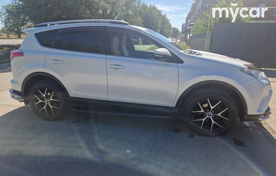 Toyota RAV4 2018