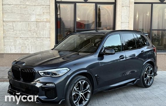 BMW X5 2019