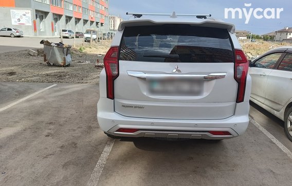 Mitsubishi Montero Sport 2020