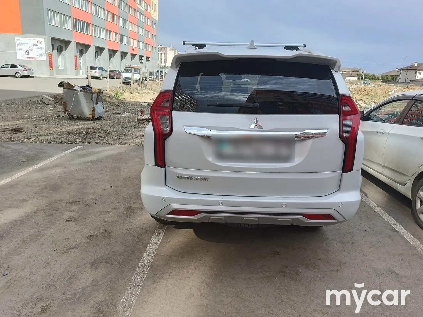 Mitsubishi Montero Sport, 2020