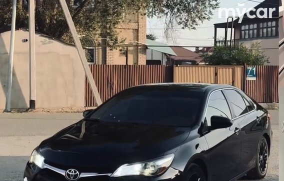Toyota Camry 2017