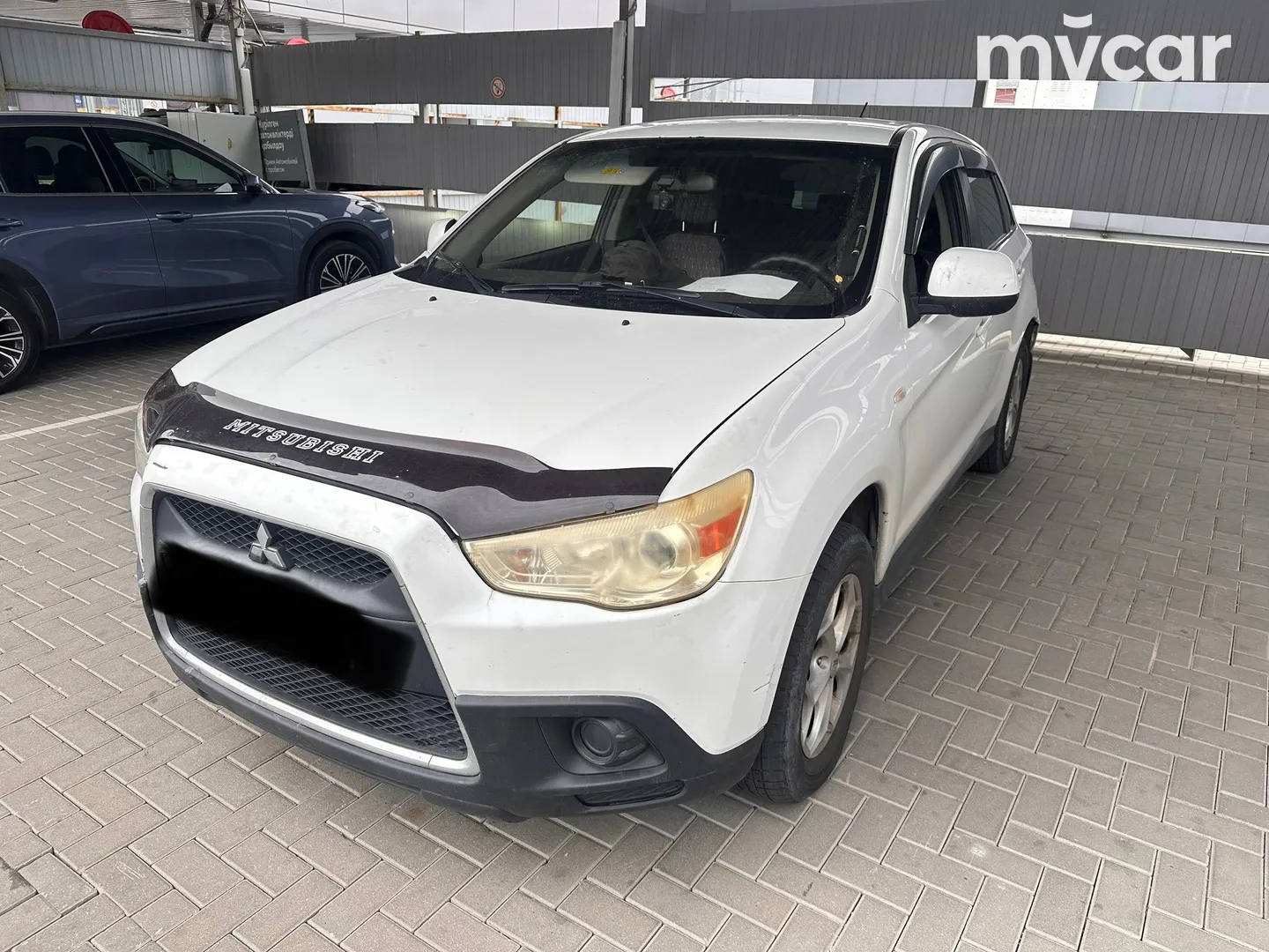 Mitsubishi ASX, 2011