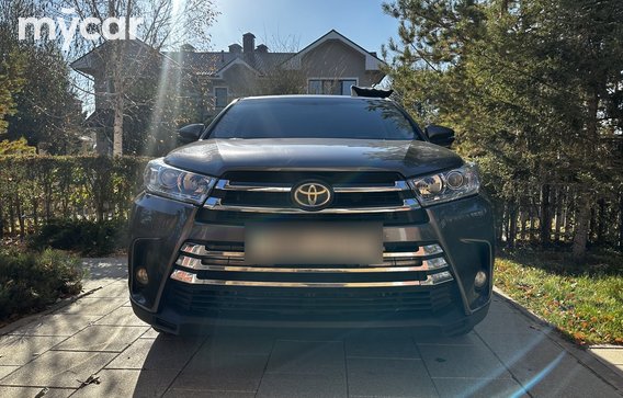 Toyota Highlander 2016