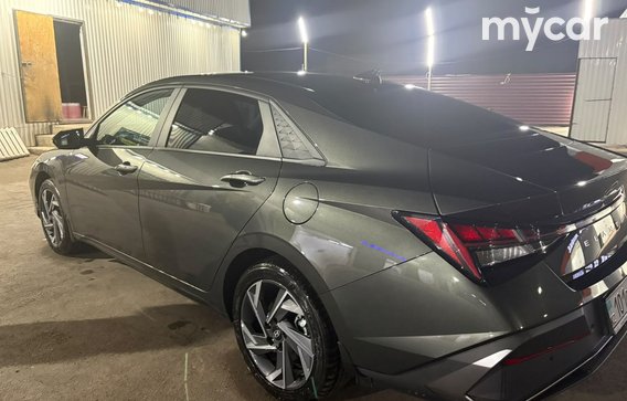 Hyundai Elantra 2026