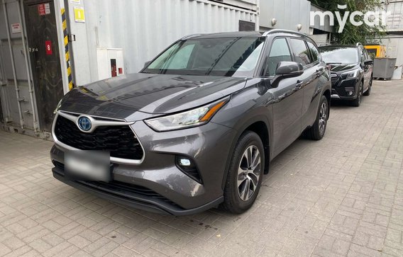 Toyota Highlander 2021