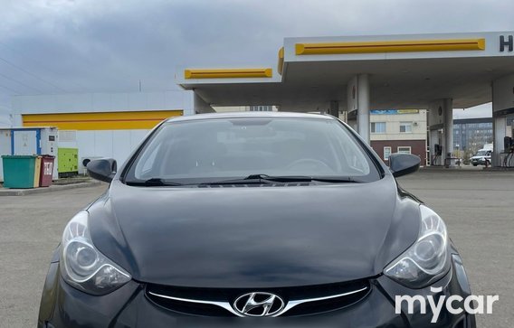 Hyundai Elantra 2013