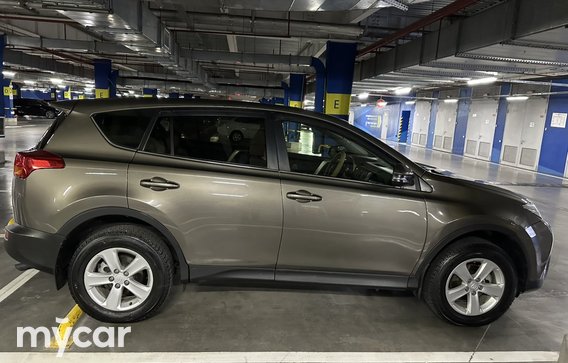 Toyota RAV4 2014