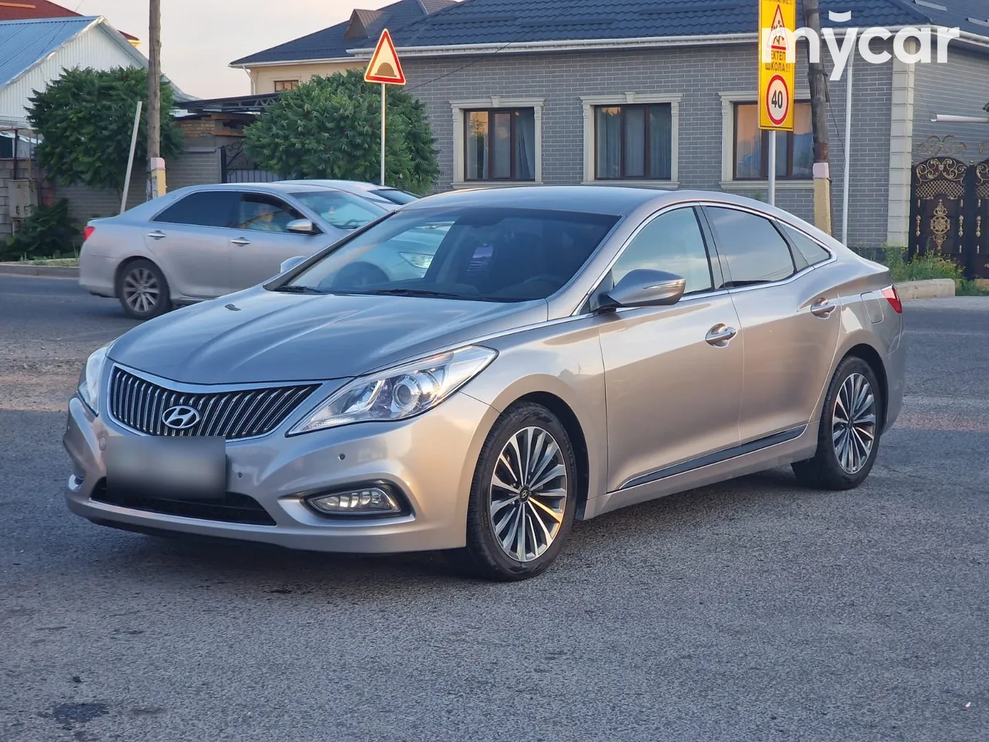 Hyundai Grandeur, 2013