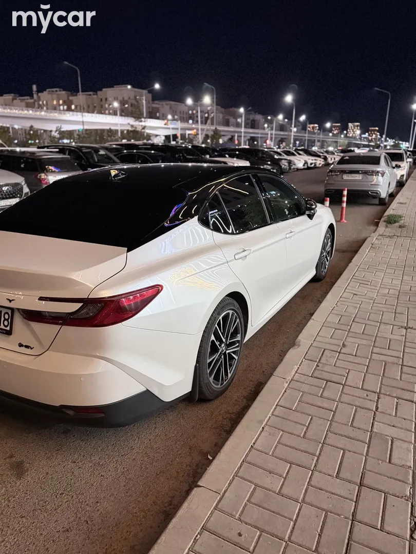 Toyota Camry, 2025