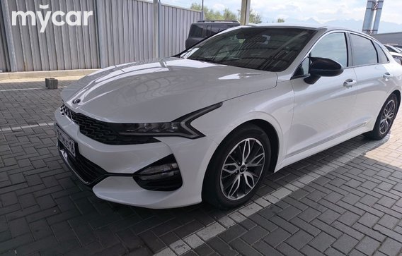 Kia K5 2021