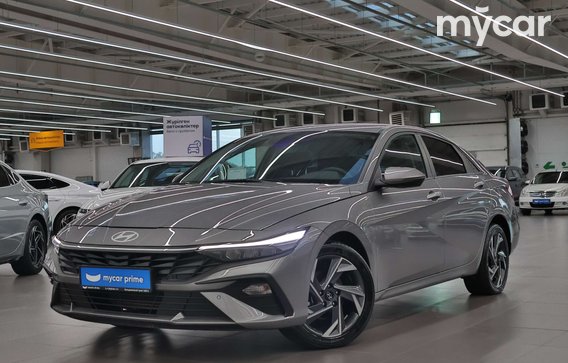 Hyundai Elantra 2024