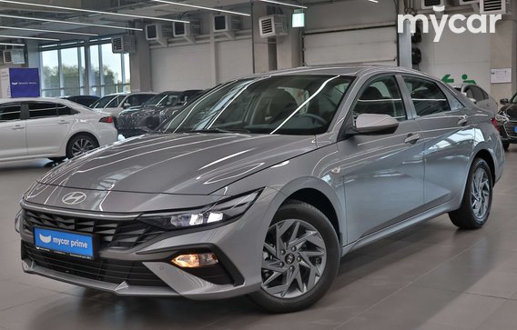 Hyundai Elantra 2025